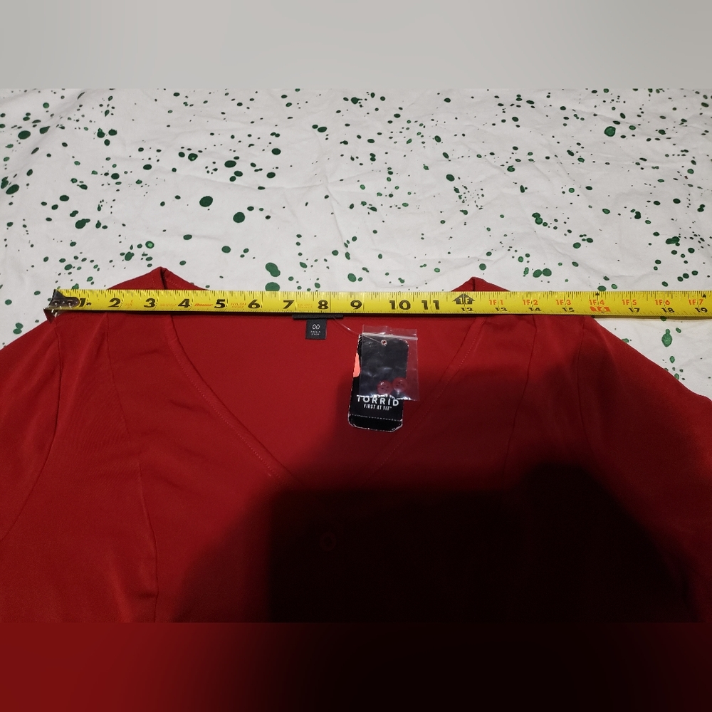 Silky Red Button Down - Picture 4 of 9
